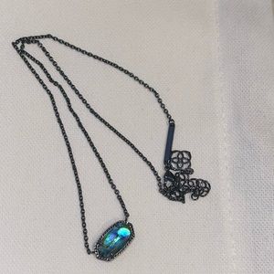 Kendra Scott necklace